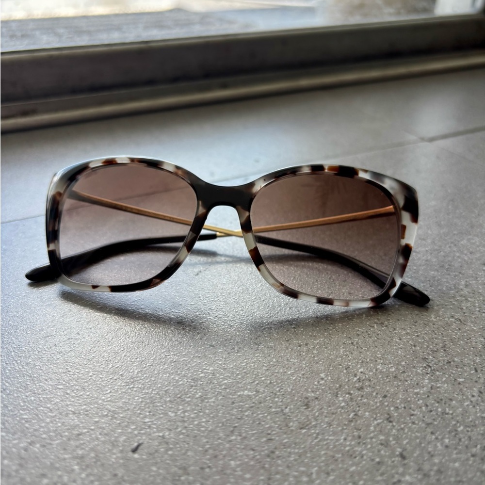 Excellent condition! No scratches! Prada Tan & Gold Sunglasses/ Gradient Lenses